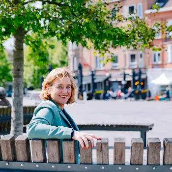 Elke Van den Brandt